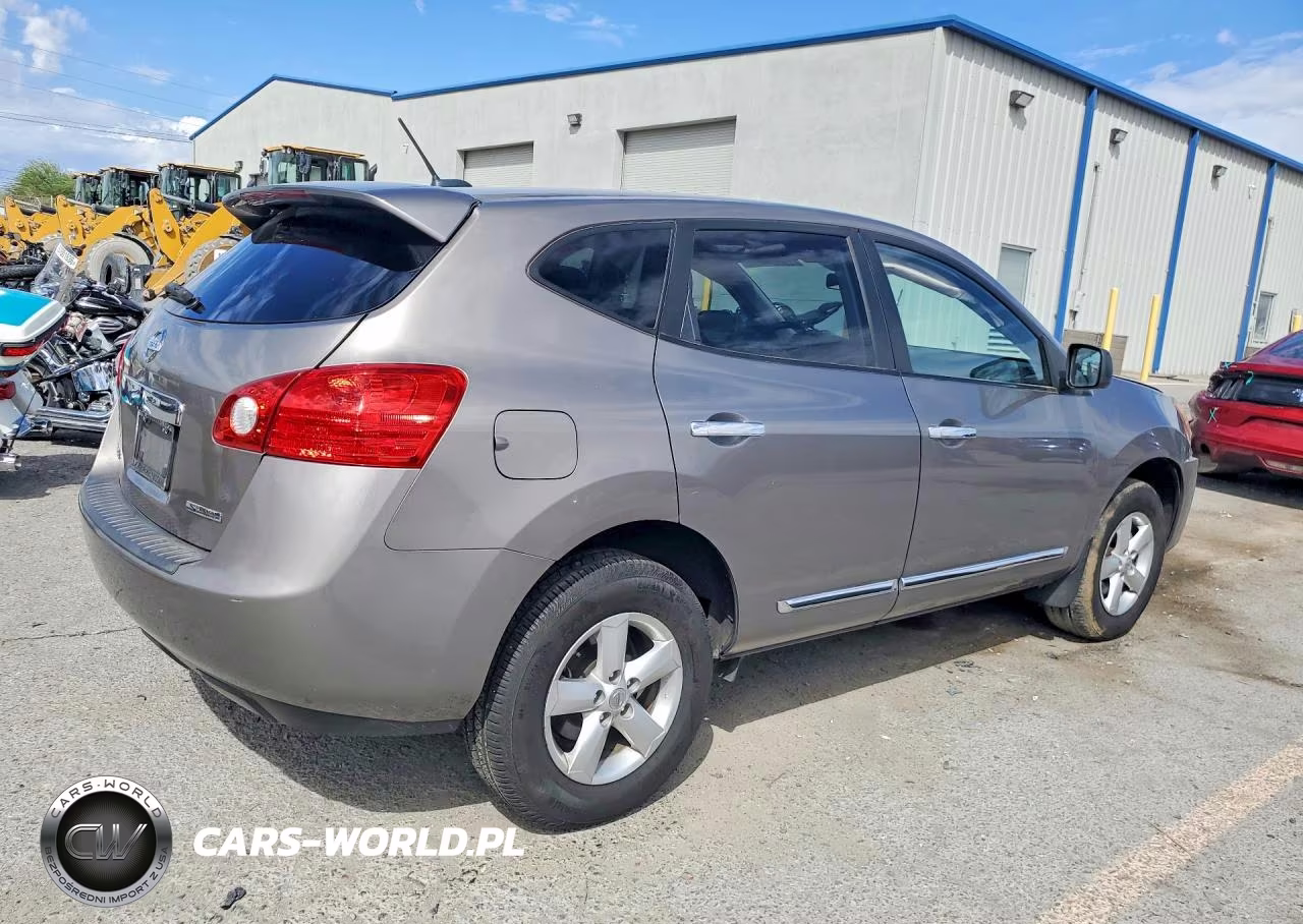 2012 Nissan Rogue S VIN:JN8AS5MT4CW282245 - 3