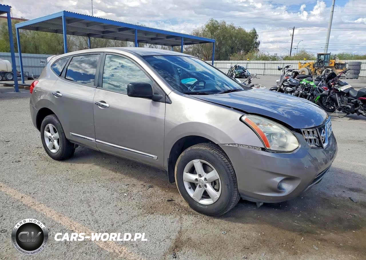 2012 Nissan Rogue S VIN:JN8AS5MT4CW282245 - 4