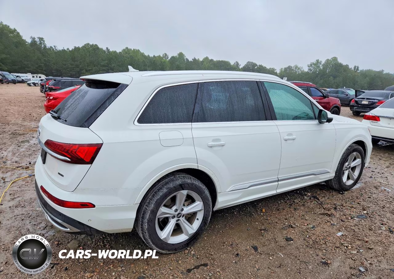 2021 Audi Q7 Premium VIN:WA1AXAF78MD033556 - 3
