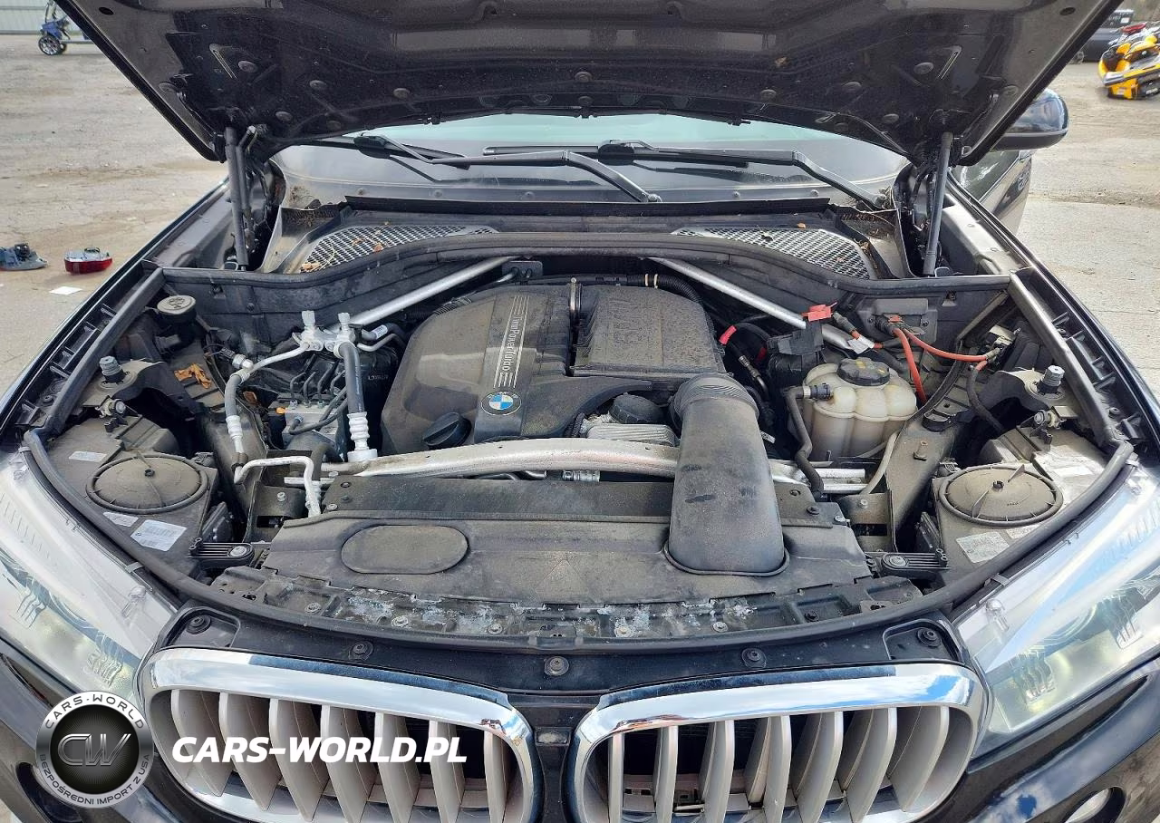 2018 BMW X5 xDrive35I VIN:5UXKR0C51JL076833 - 12