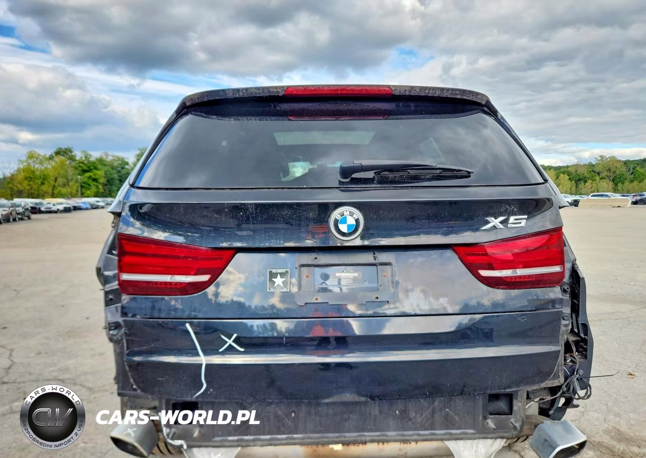 2018 BMW X5 xDrive35I VIN:5UXKR0C51JL076833 - 6