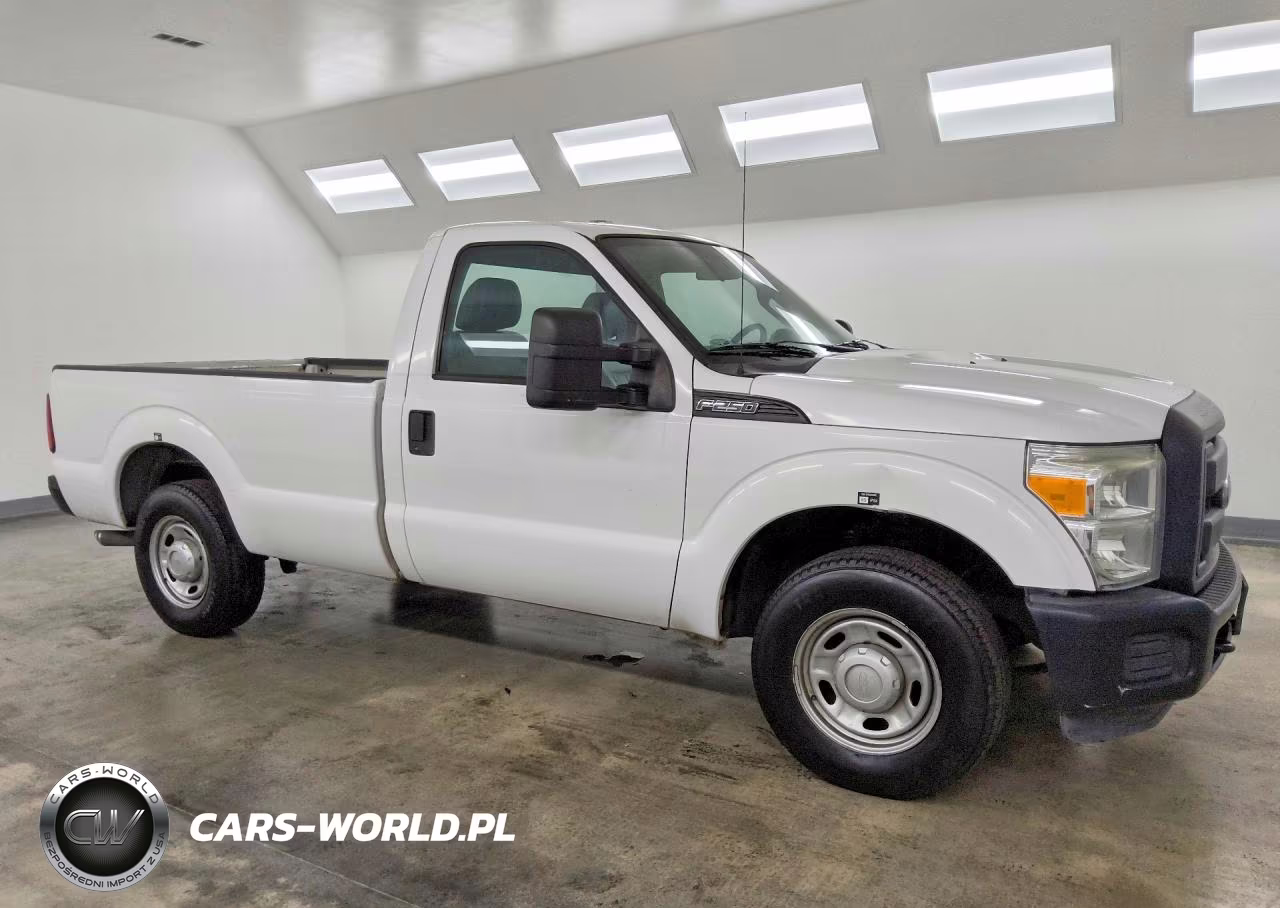 2013 Ford F250 Super Duty VIN:1FTBF2A68DEB82058 - 4