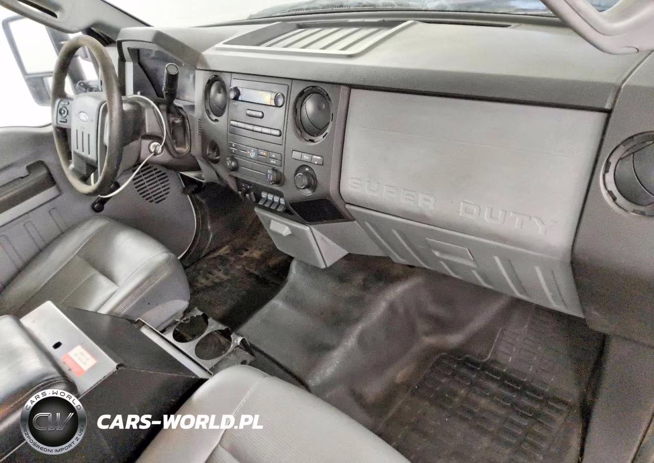 2013 Ford F250 Super Duty VIN:1FTBF2A68DEB82058 - 8