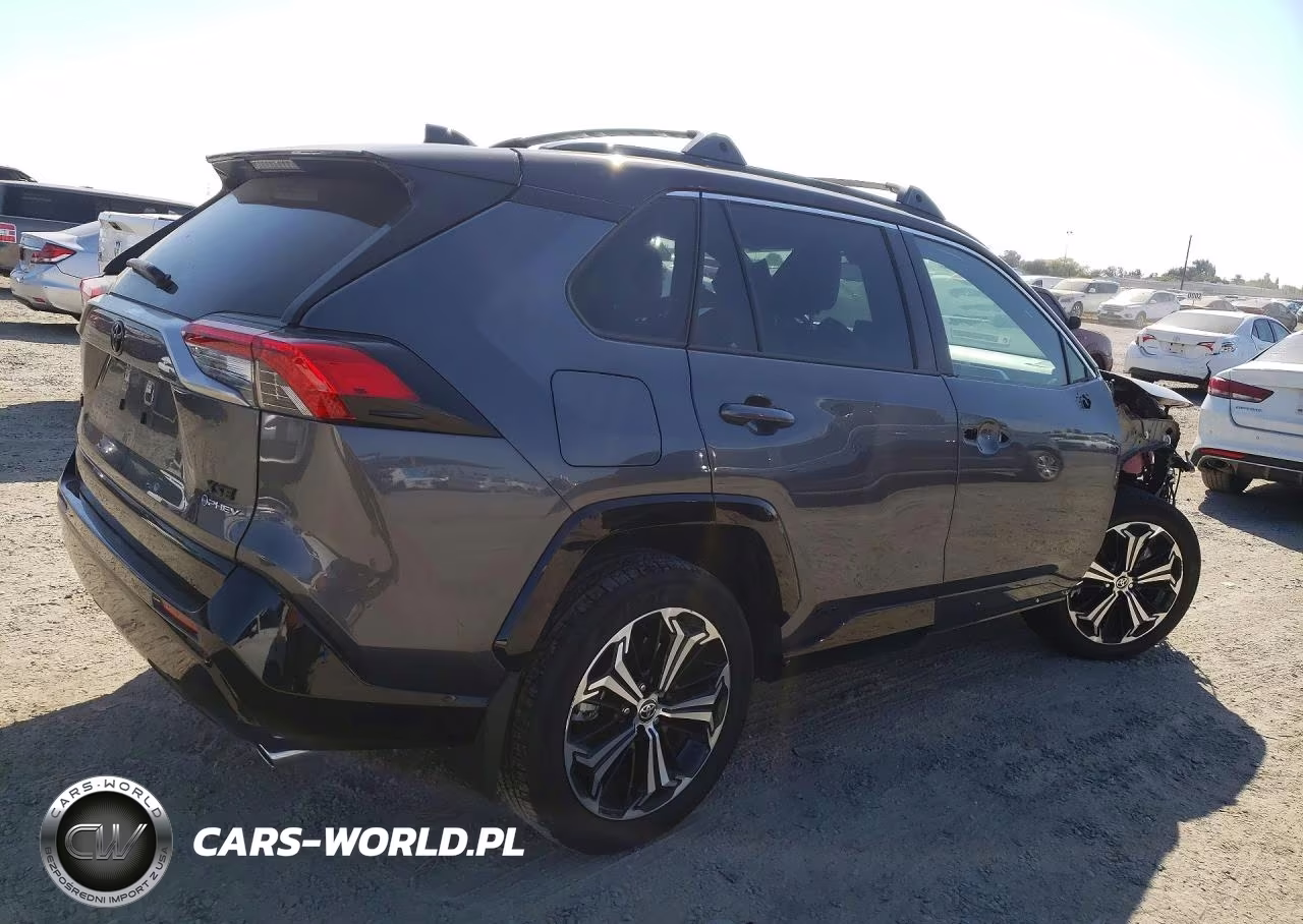 2025 Toyota Rav4 Xse VIN:JTMEB3FV9SD268397 - 3