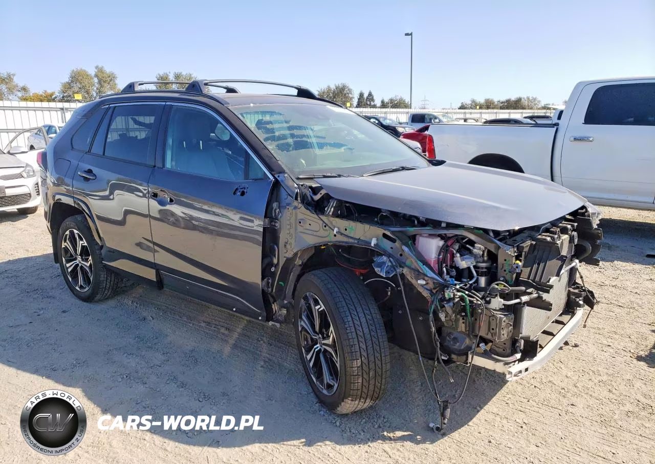2025 Toyota Rav4 Xse VIN:JTMEB3FV9SD268397 - 4