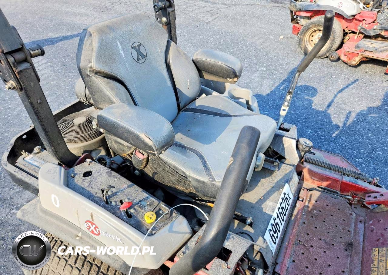 2021 Exmark Lazer VIN:408687547 - 5