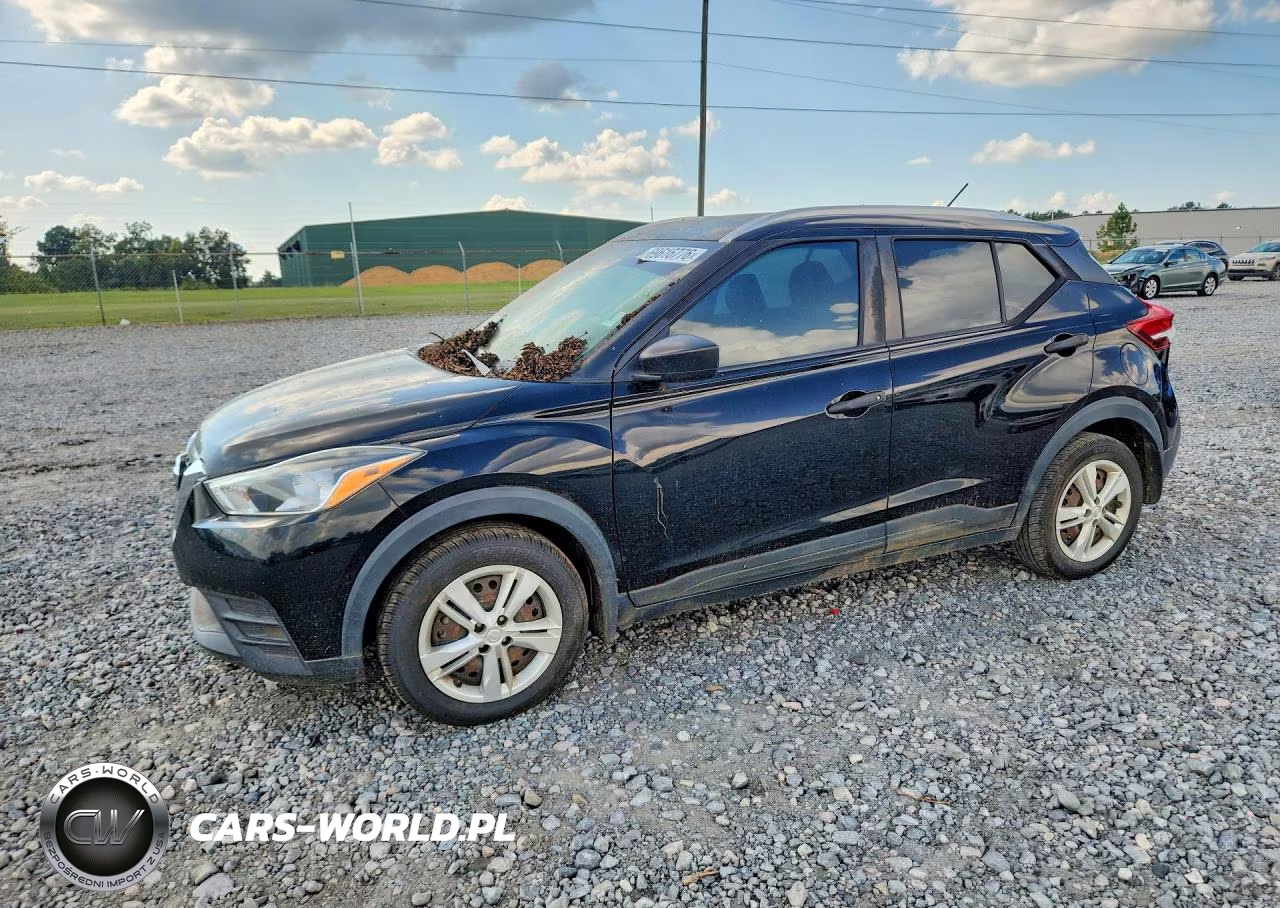2019 Nissan Kicks S