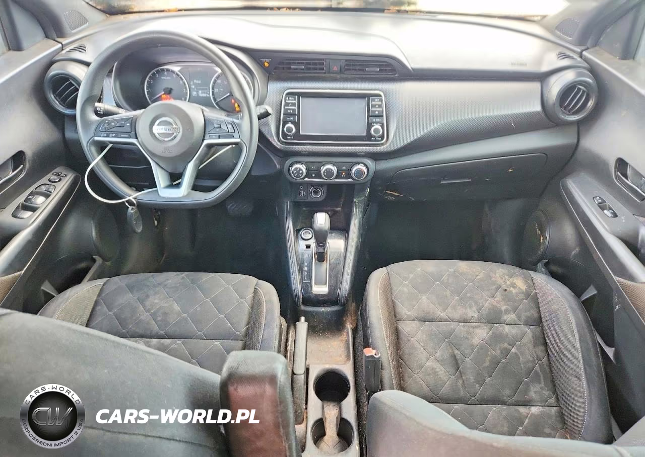 2019 Nissan Kicks S VIN:3N1CP5CU3KL481813 - 8