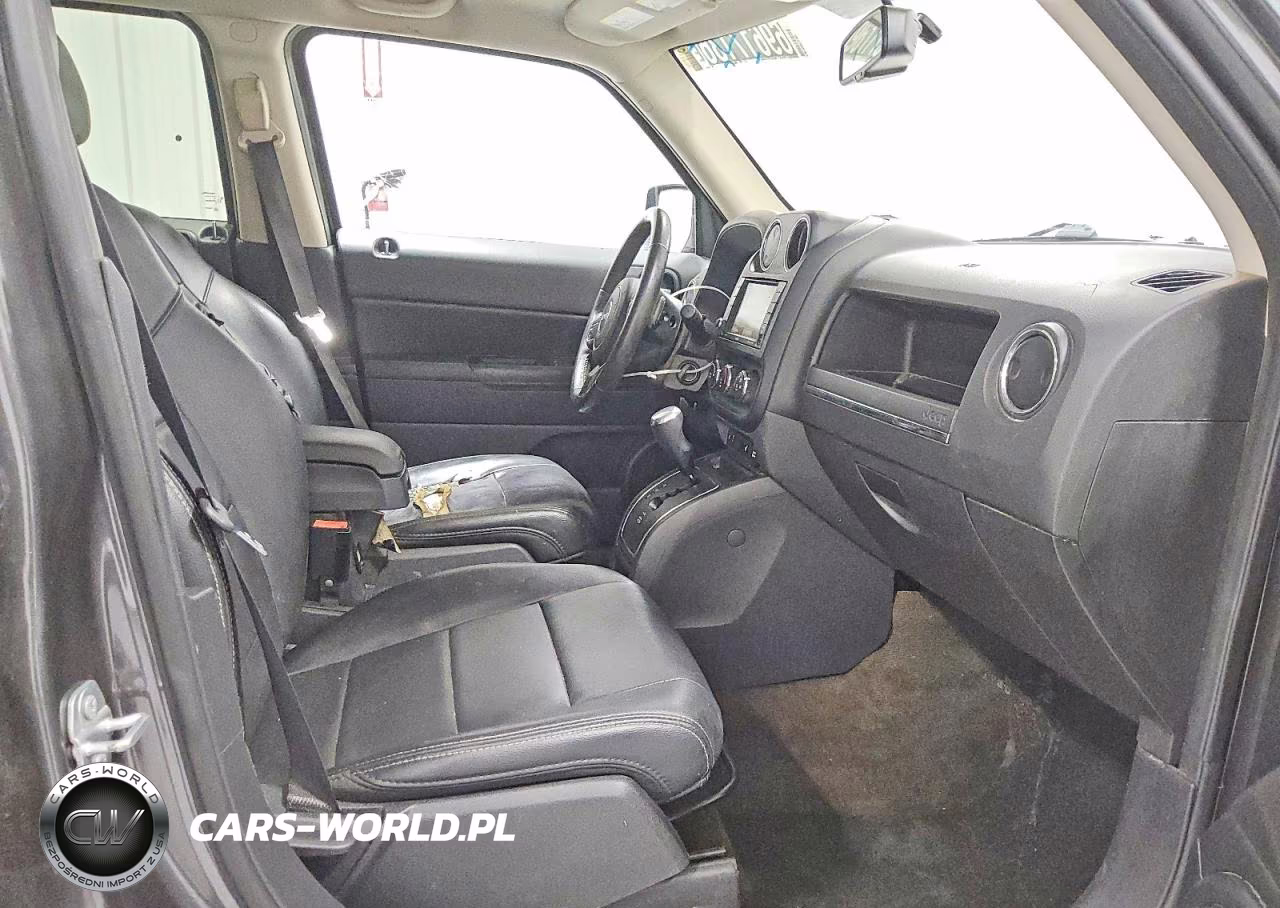 2017 Jeep Patriot Latitude VIN:1C4NJRFB3HD194964 - 13