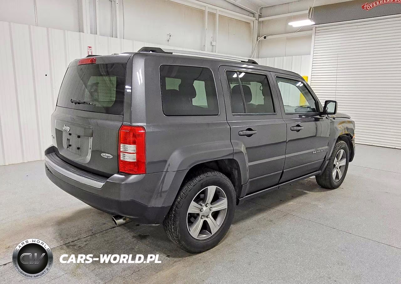 2017 Jeep Patriot Latitude VIN:1C4NJRFB3HD194964 - 3