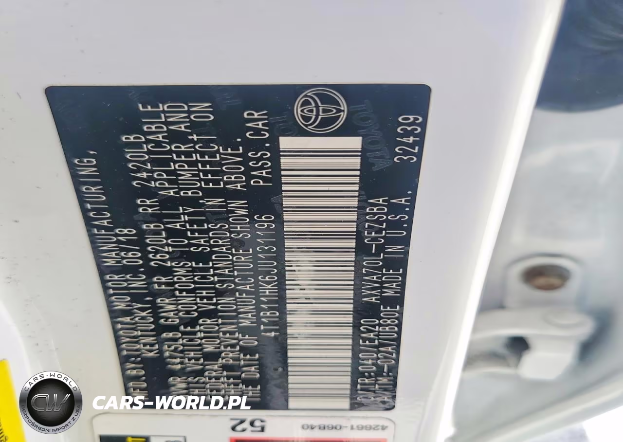 2018 Toyota Camry Se VIN:4T1B11HK6JU131196 - 12