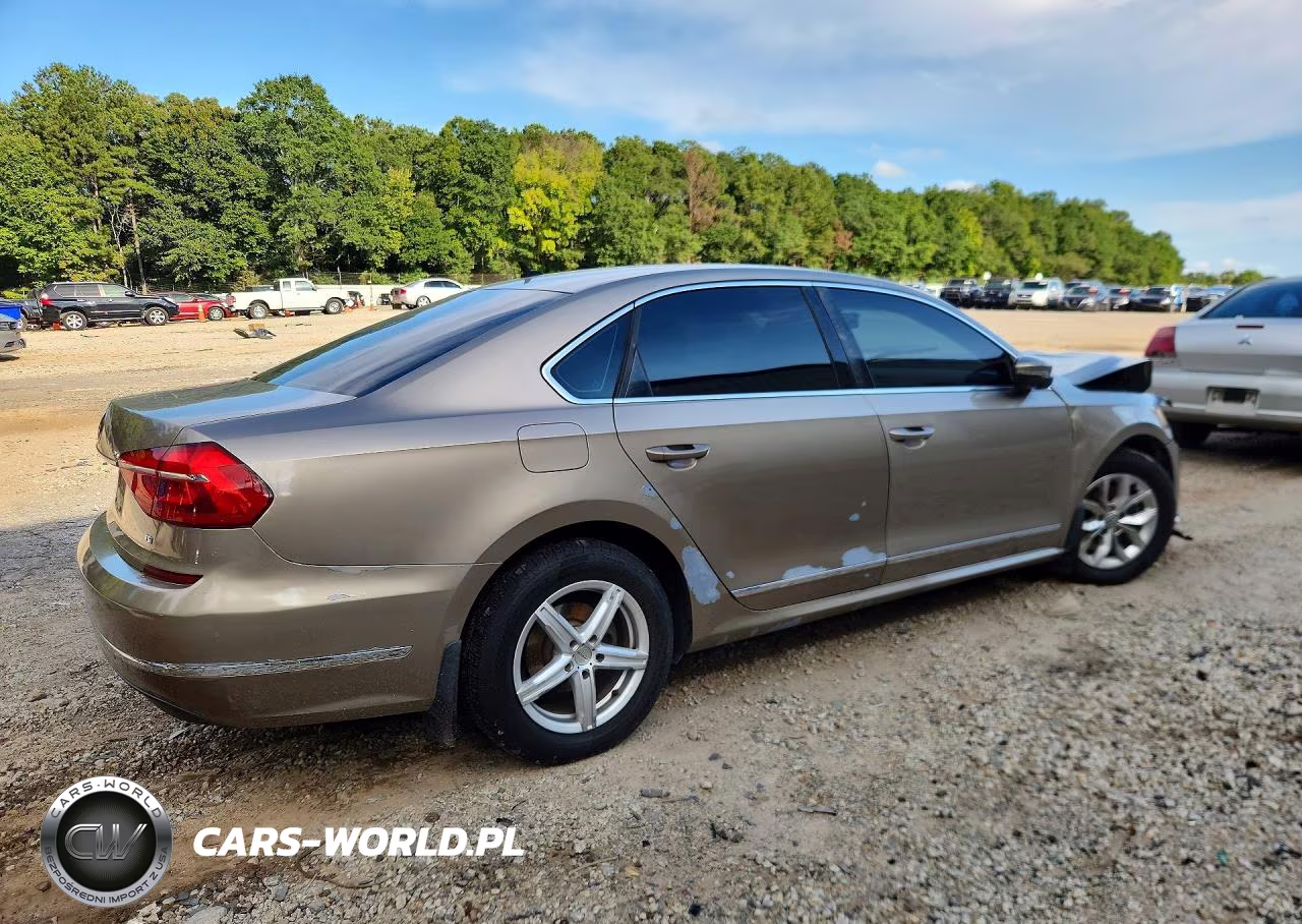 2016 Volkswagen Passat S VIN:1VWAS7A33GC025528 - 3