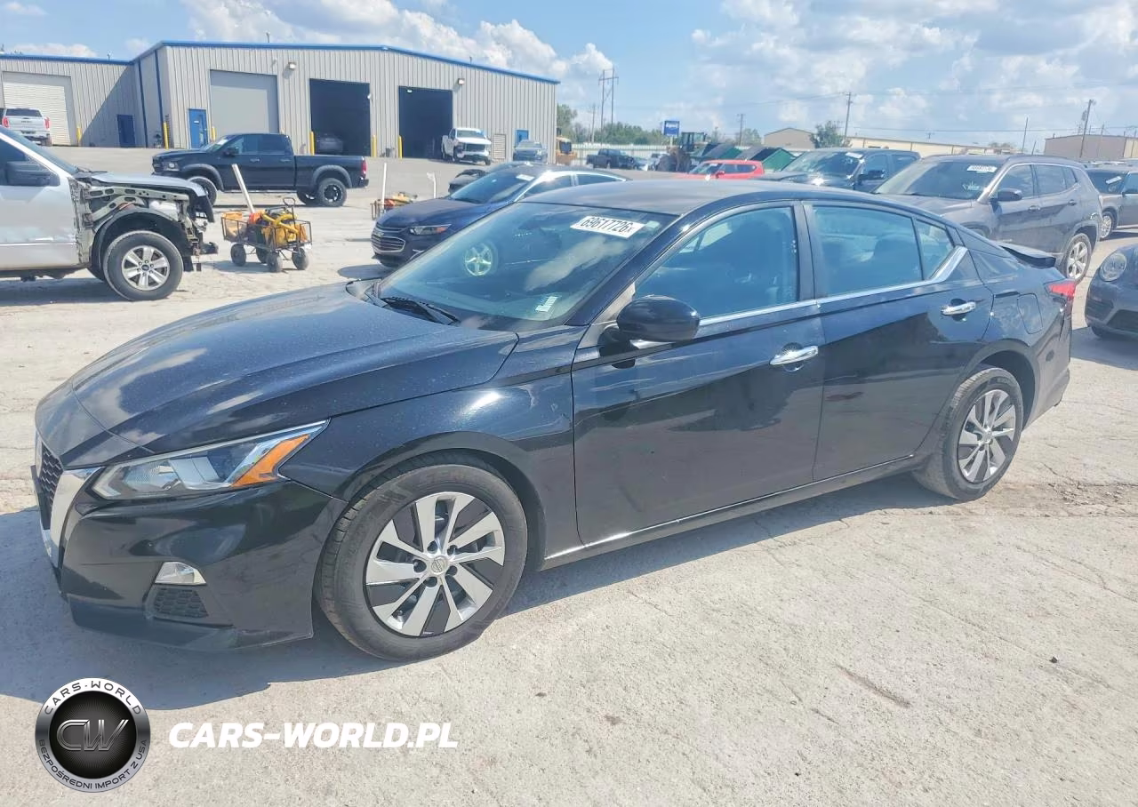 2021 Nissan Altima S – zdjęcie 1 z 13