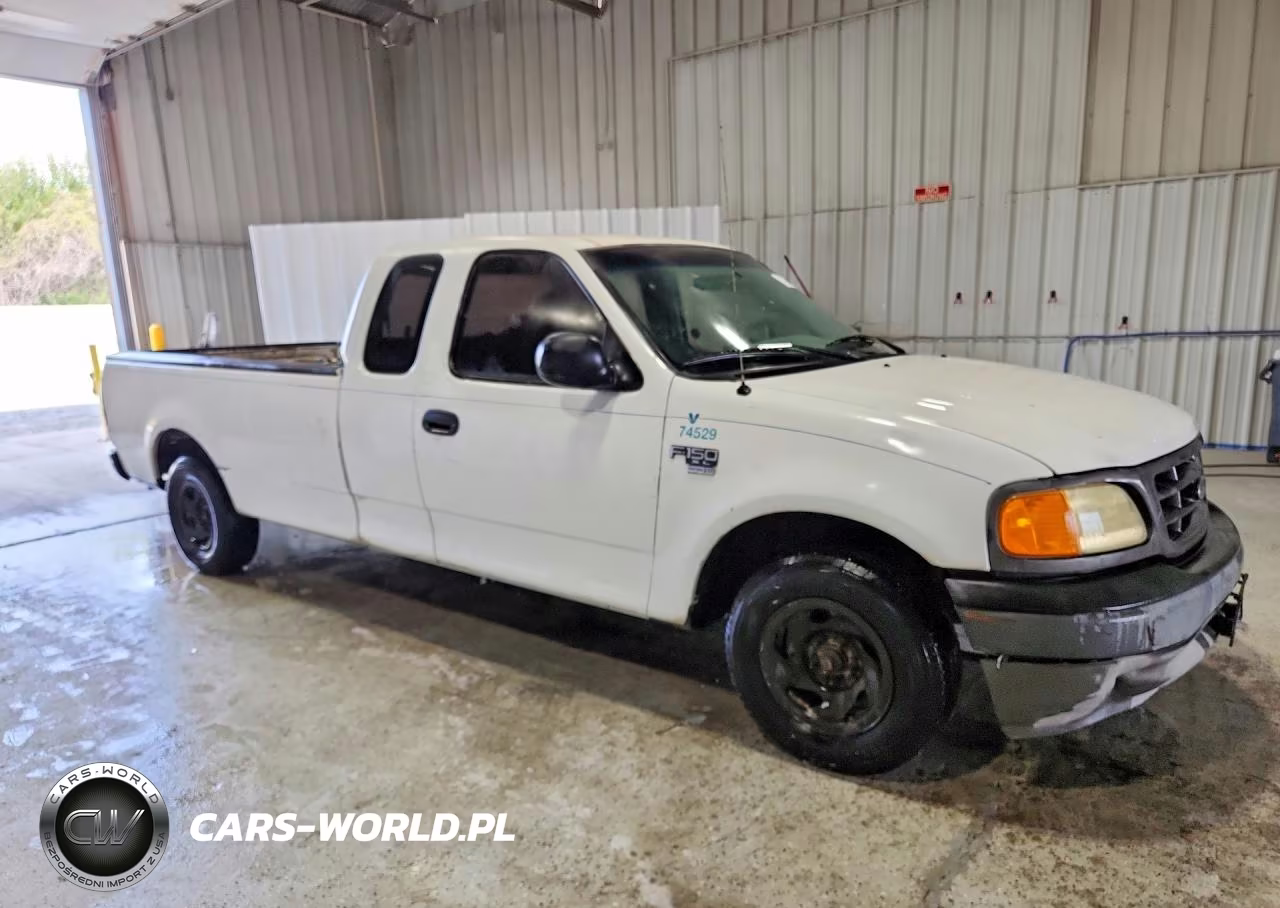 2004 Ford F-150 Heritage Classic VIN:2FTRX17W34CA74529 - 4