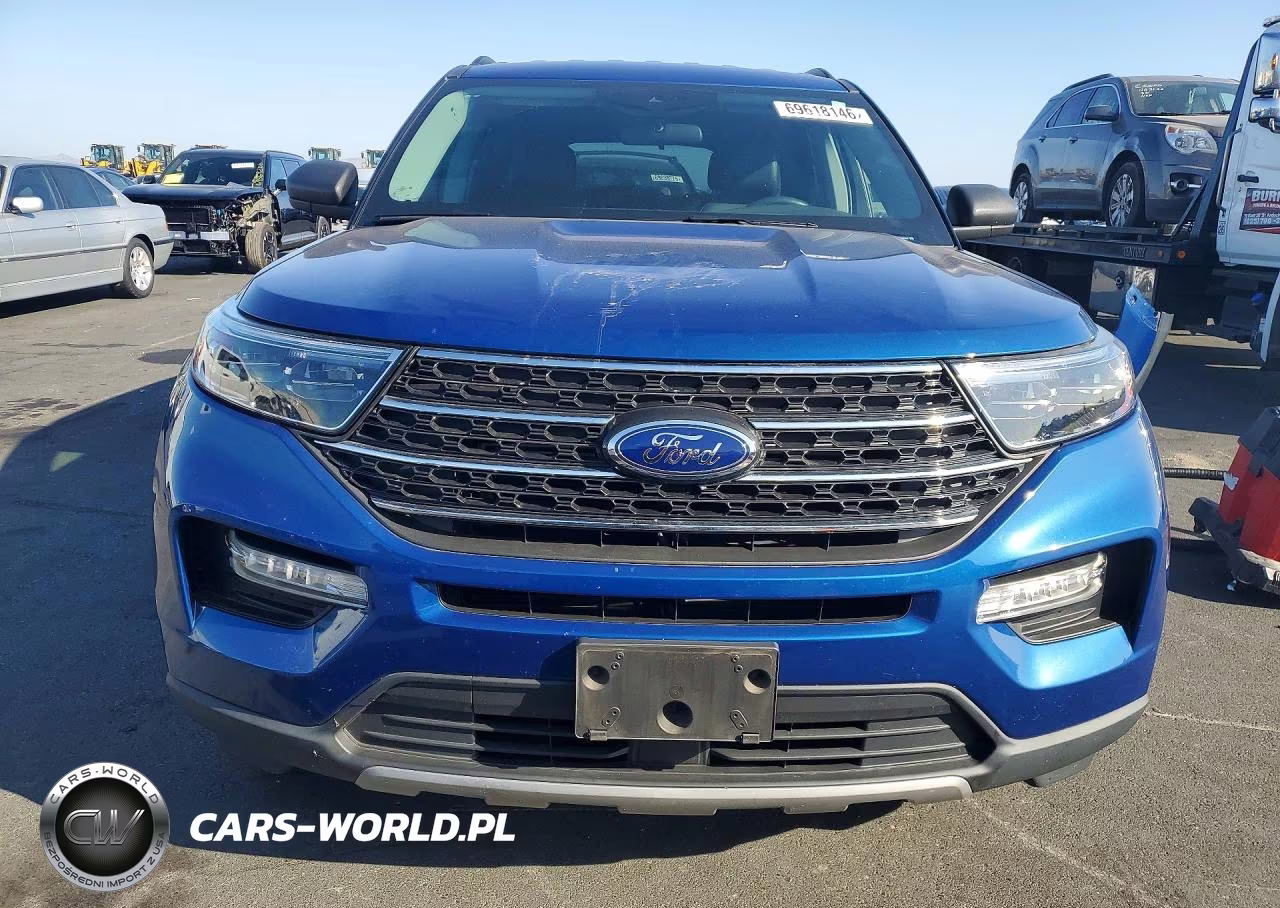 2023 Ford Explorer Xlt VIN:1FMSK7DH2PGB07818 - 5