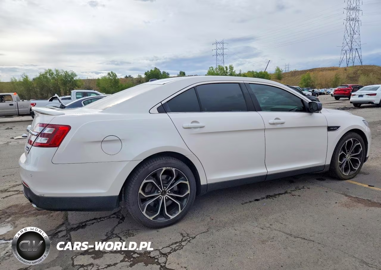 2017 Ford Taurus Sho VIN:1FAHP2KTXHG103467 - 3
