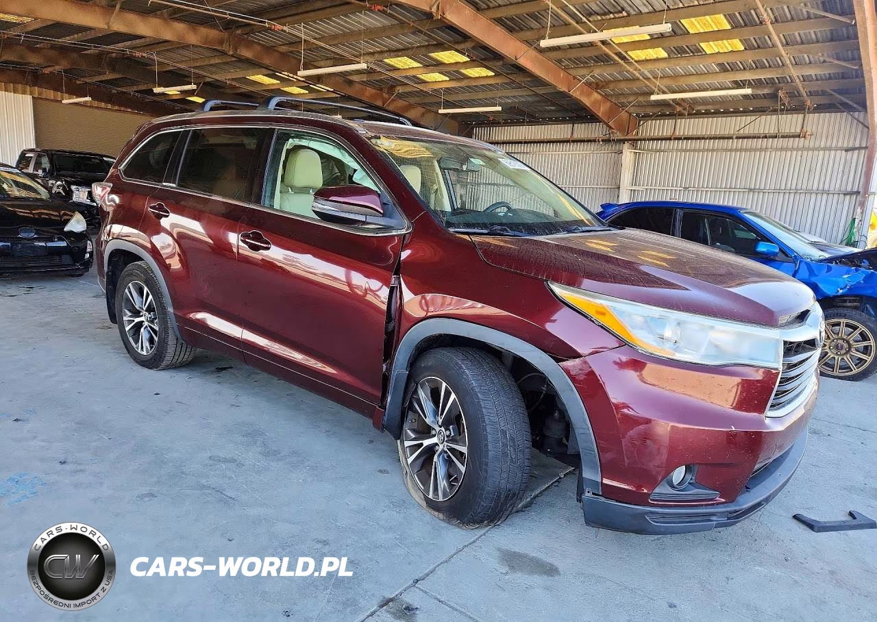 2016 Toyota Highlander Xle VIN:5TDJKRFHXGS327447 - 4