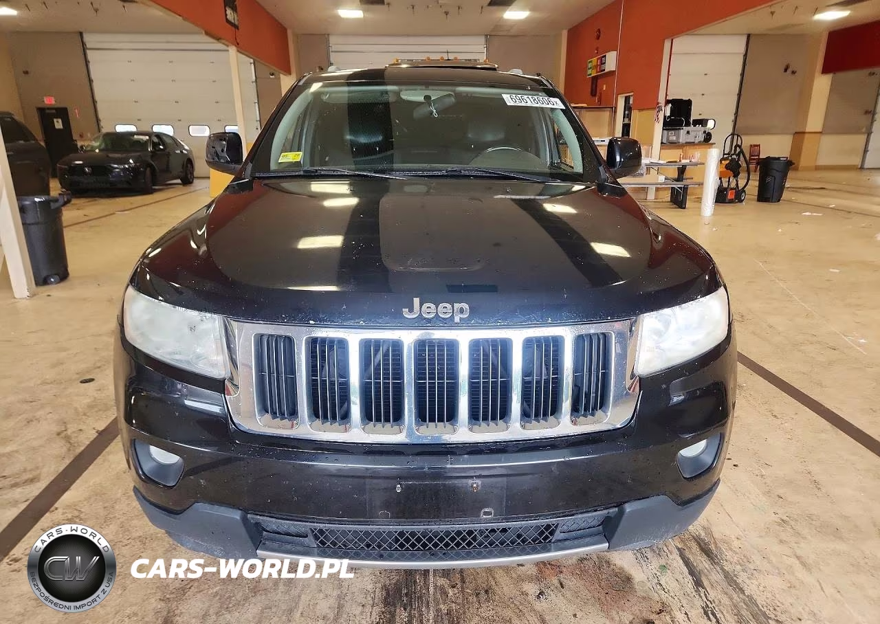 2011 Jeep Grand Cherokee Laredo VIN:1J4RR4GG1BC585514 - 5