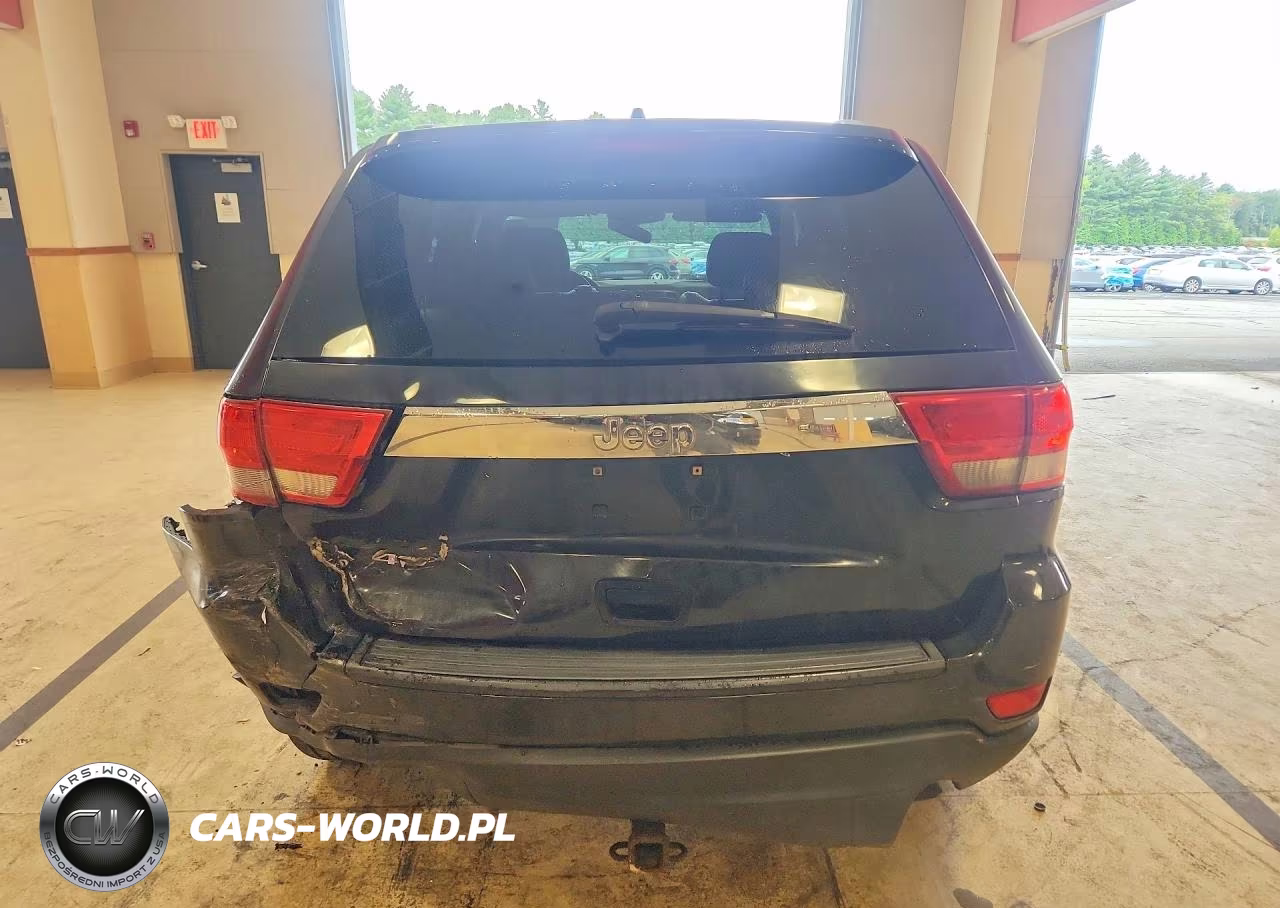 2011 Jeep Grand Cherokee Laredo VIN:1J4RR4GG1BC585514 - 6