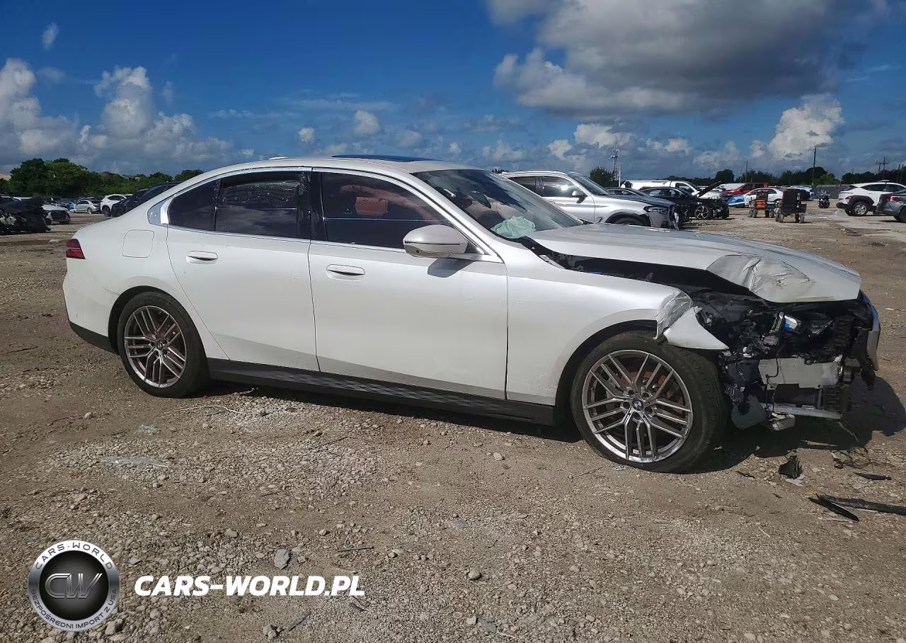 2025 BMW 530 I VIN:WBA43FJ08SCU69393 - 4