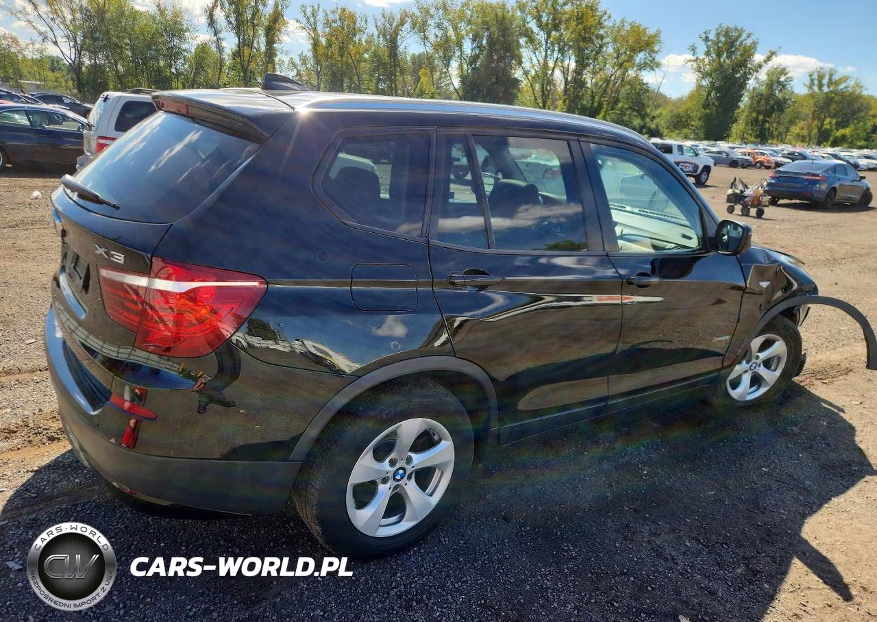 2012 BMW X3 xDrive28I VIN:5UXWX5C5XCL721518 - 3