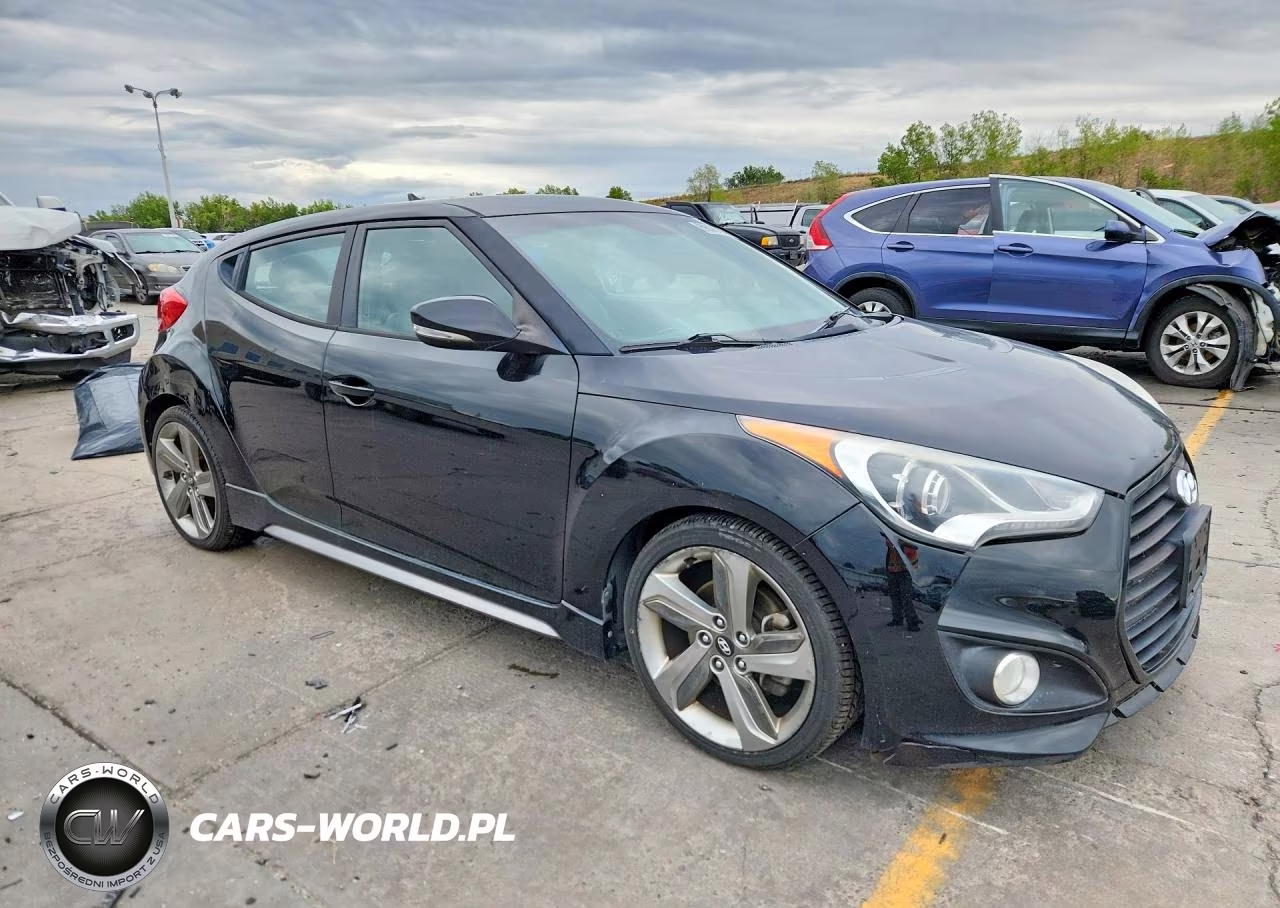 2015 Hyundai Veloster Turbo VIN:KMHTC6AEXFU229817 - 4