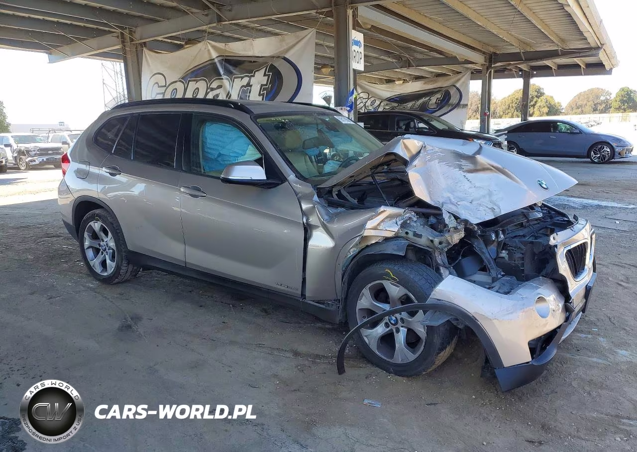 2014 BMW X1 Sdrive28I VIN:WBAVM1C53EVW54098 - 4