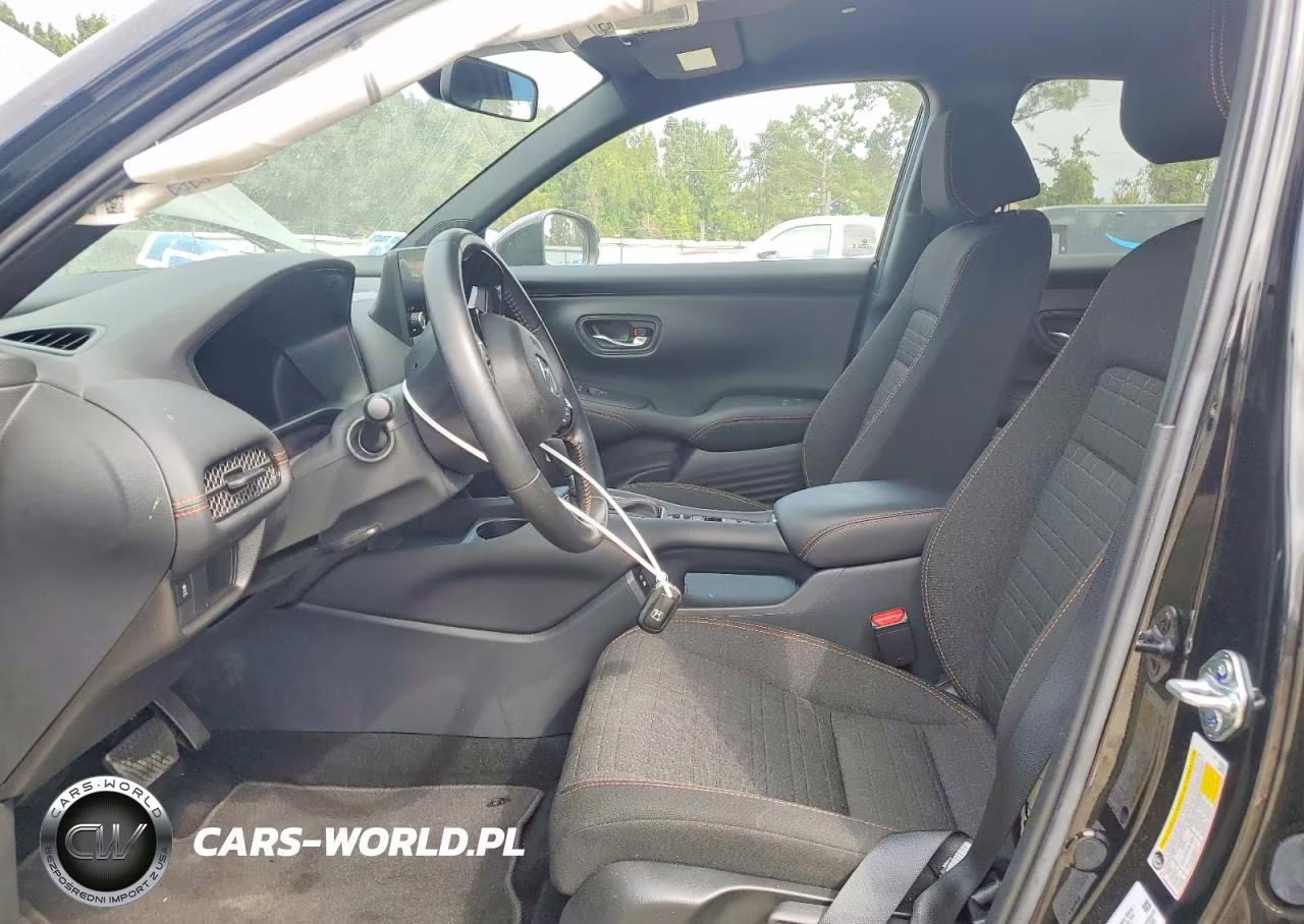 2025 Honda Hr-V Sport VIN:3CZRZ2H53SM786704 - 7