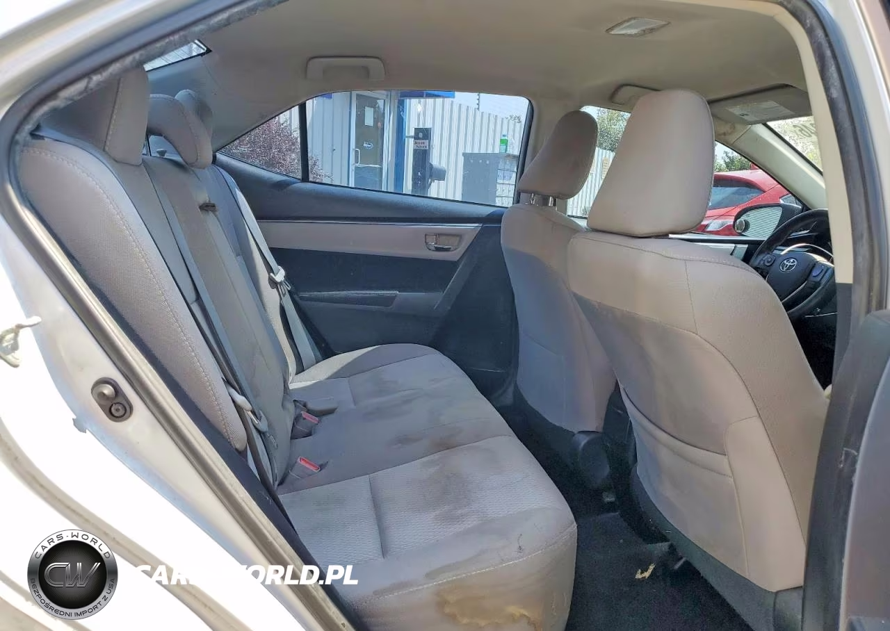 2015 Toyota Corolla Le VIN:2T1BURHE9FC256167 - 10