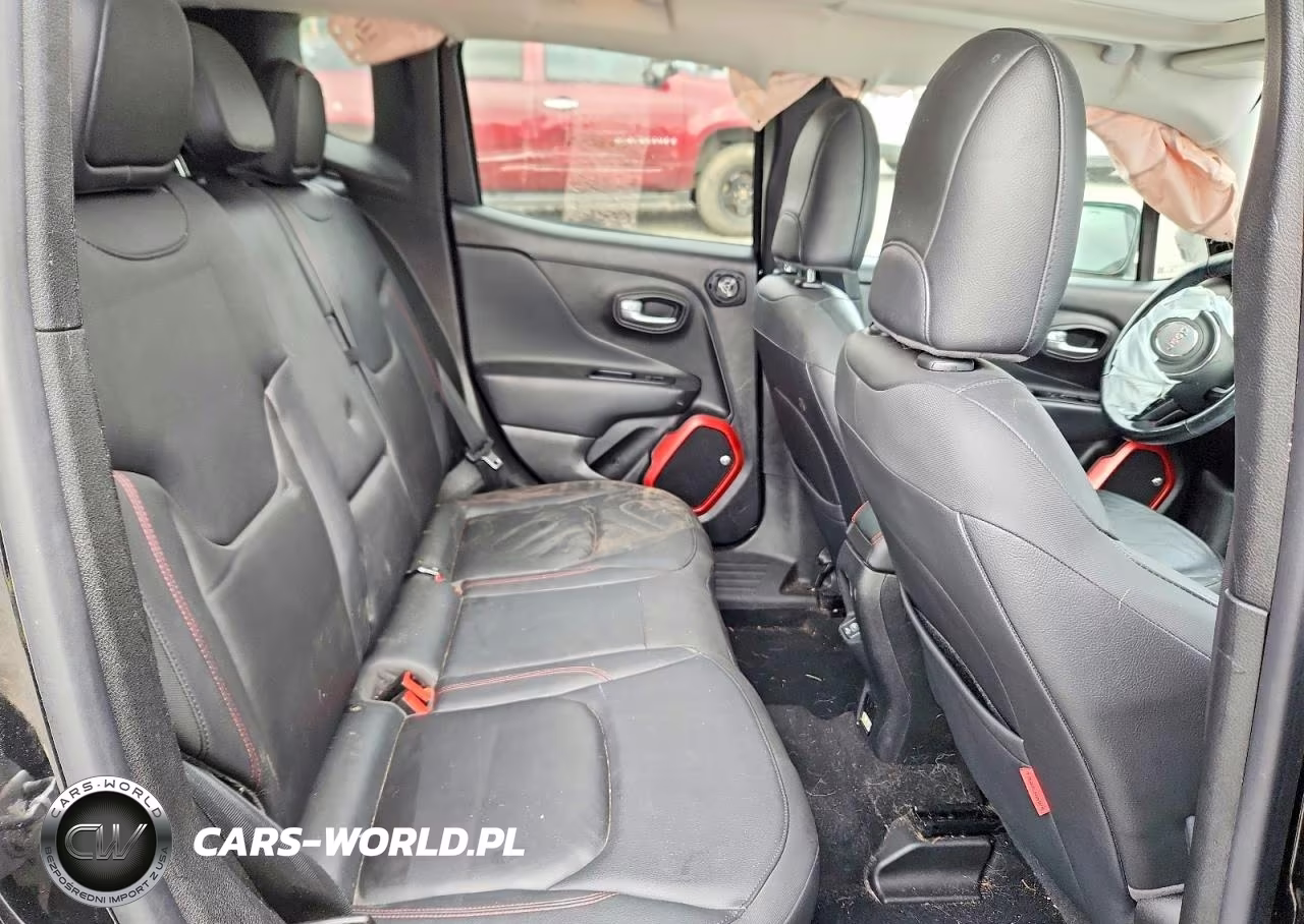 2018 Jeep Renegade Trailhawk VIN:ZACCJBCB9JPH45392 - 11