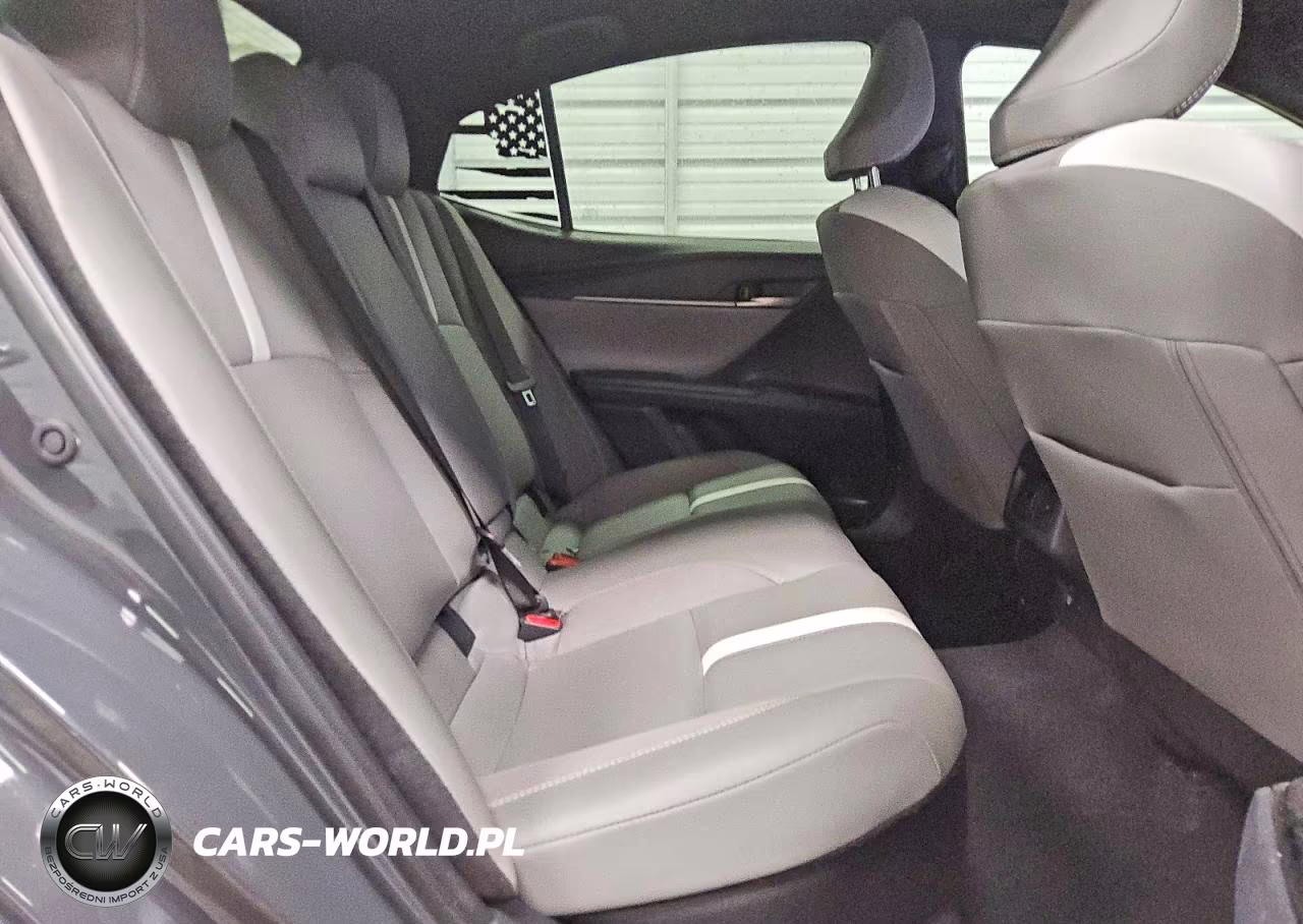 2025 Toyota Camry Se VIN:4T1DAACKXSU572251 - 10