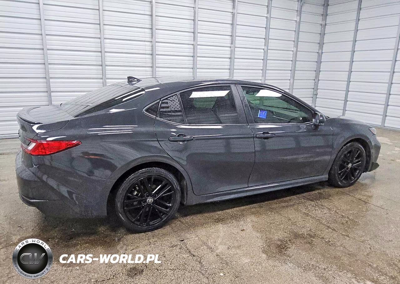 2025 Toyota Camry Se VIN:4T1DAACKXSU572251 - 3