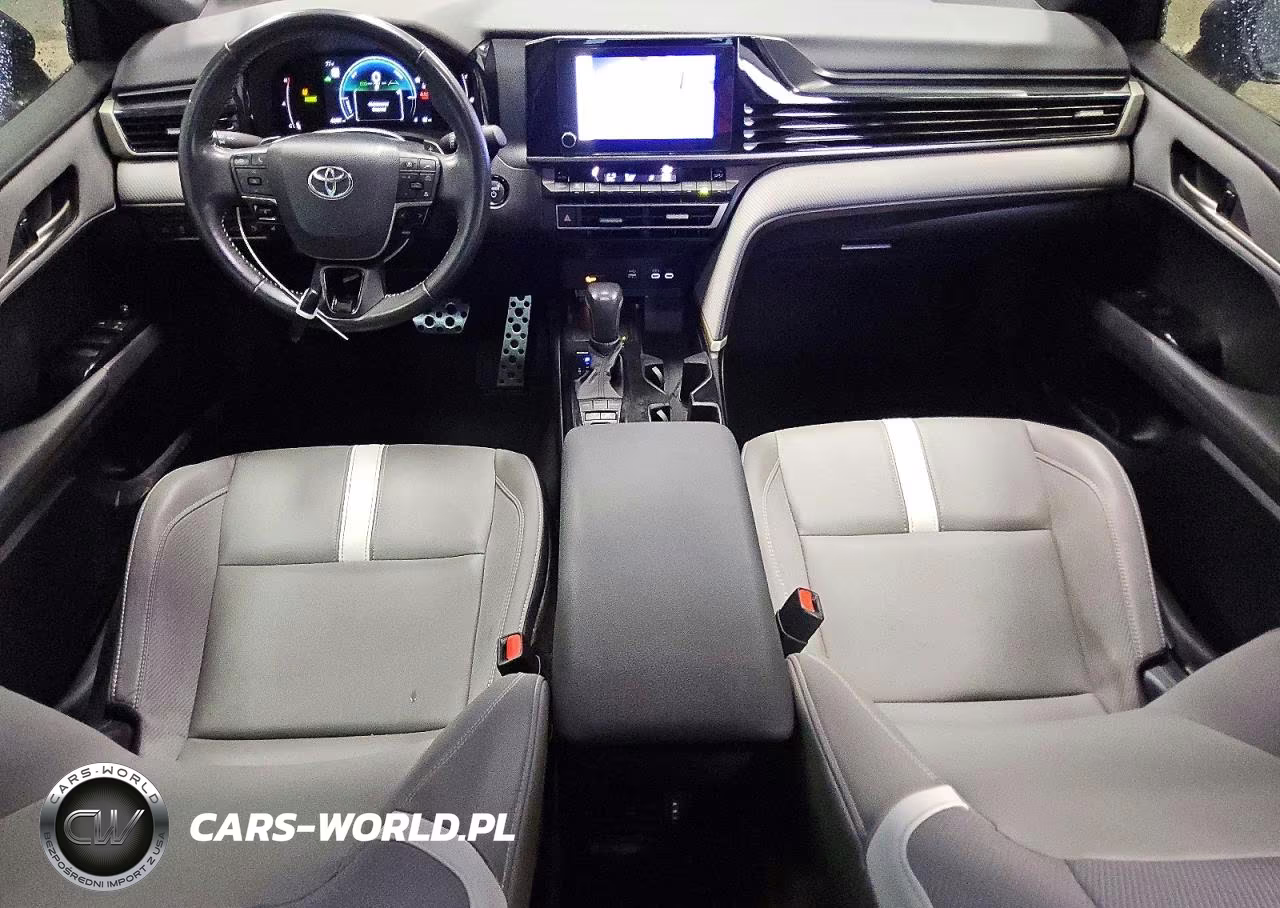 2025 Toyota Camry Se VIN:4T1DAACKXSU572251 - 8