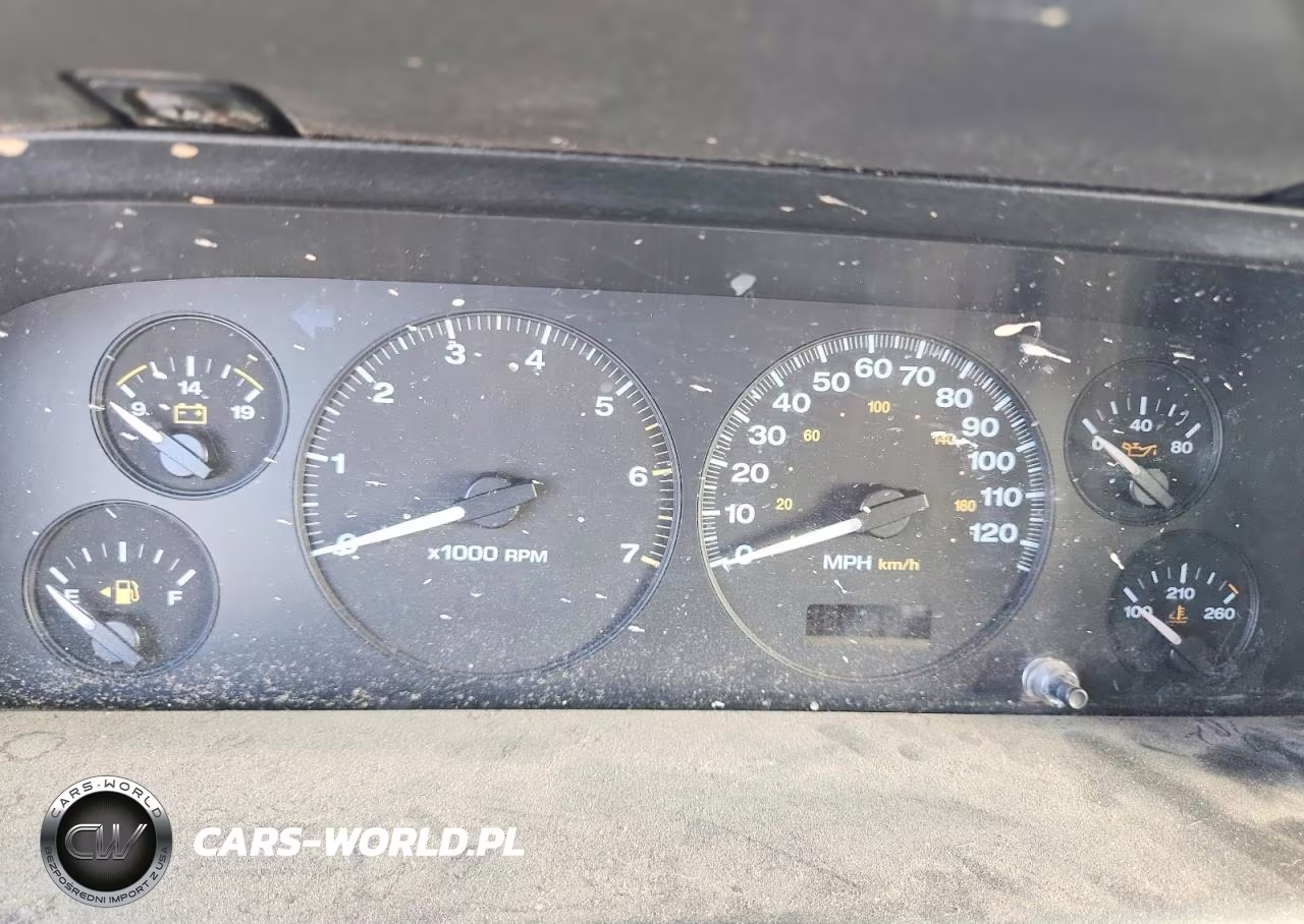 1999 Jeep Grand Cherokee Laredo VIN:1J4GW58S9XC522984 - 9