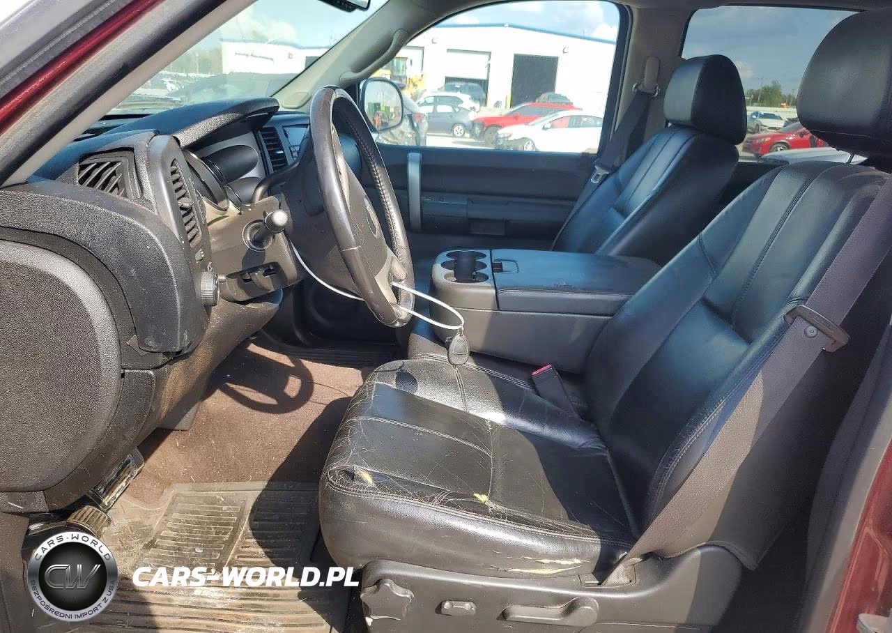 2008 Chevrolet Silverado C1500 VIN:3GCEC13J18G229222 - 7