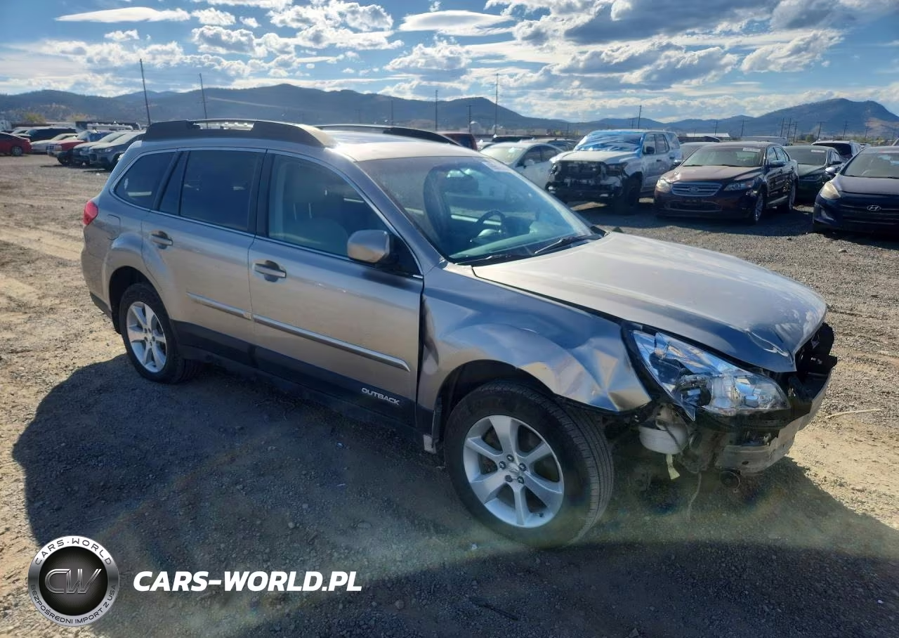 2014 Subaru Outback 3.6R Limited VIN:4S4BRDLCXE2255404 - 4