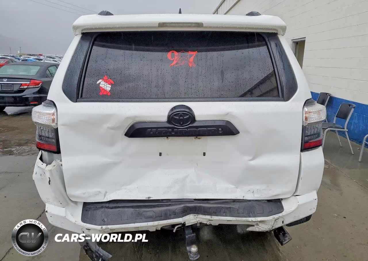 2016 Toyota 4Runner Trail Premium VIN:JTEBU5JR3G5366597 - 6