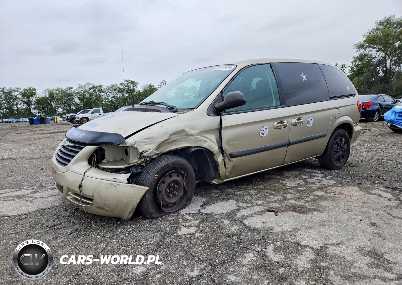 2005 Chrysler Town & Country