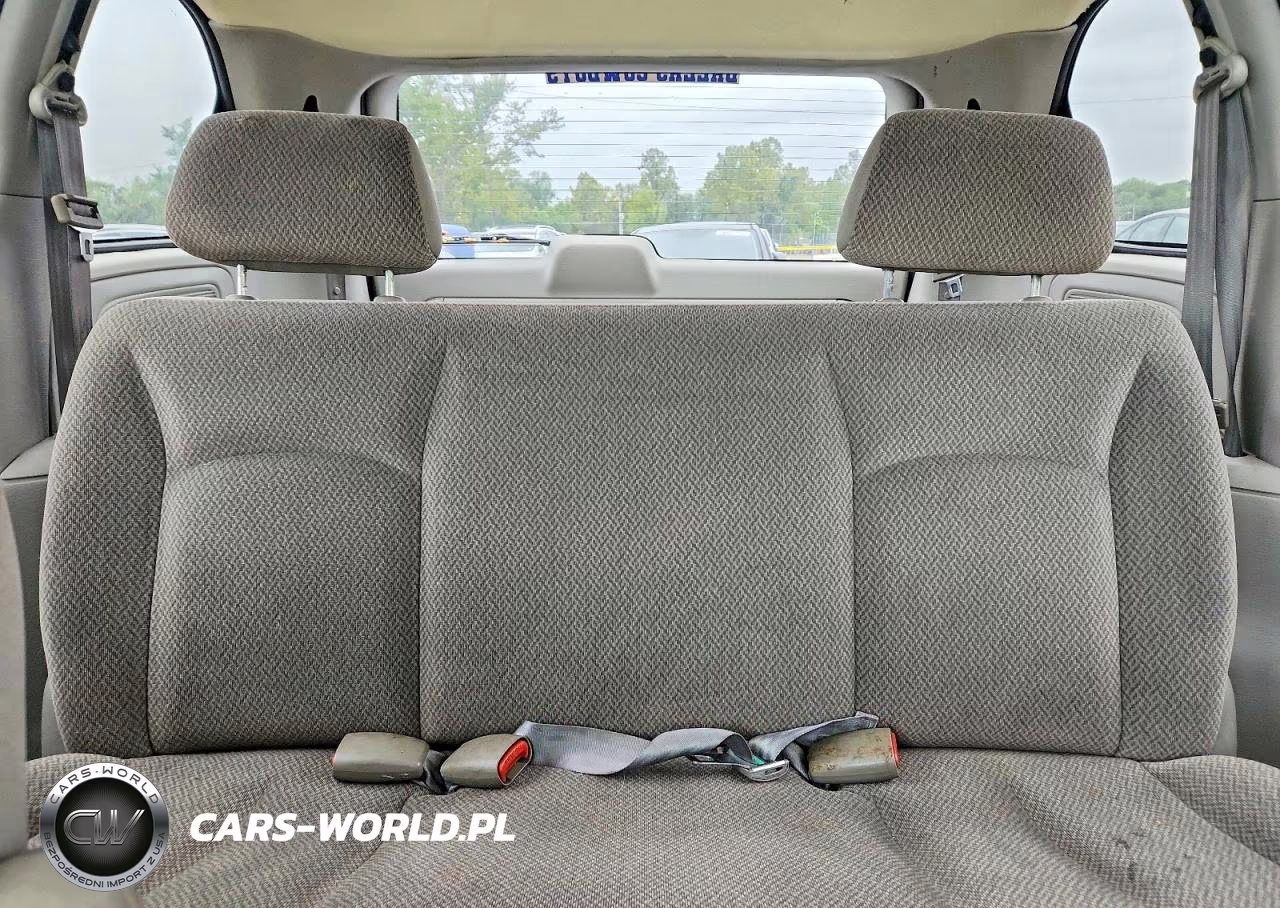 2005 Chrysler Town & Country VIN:1C4GP45R85B390155 - 10