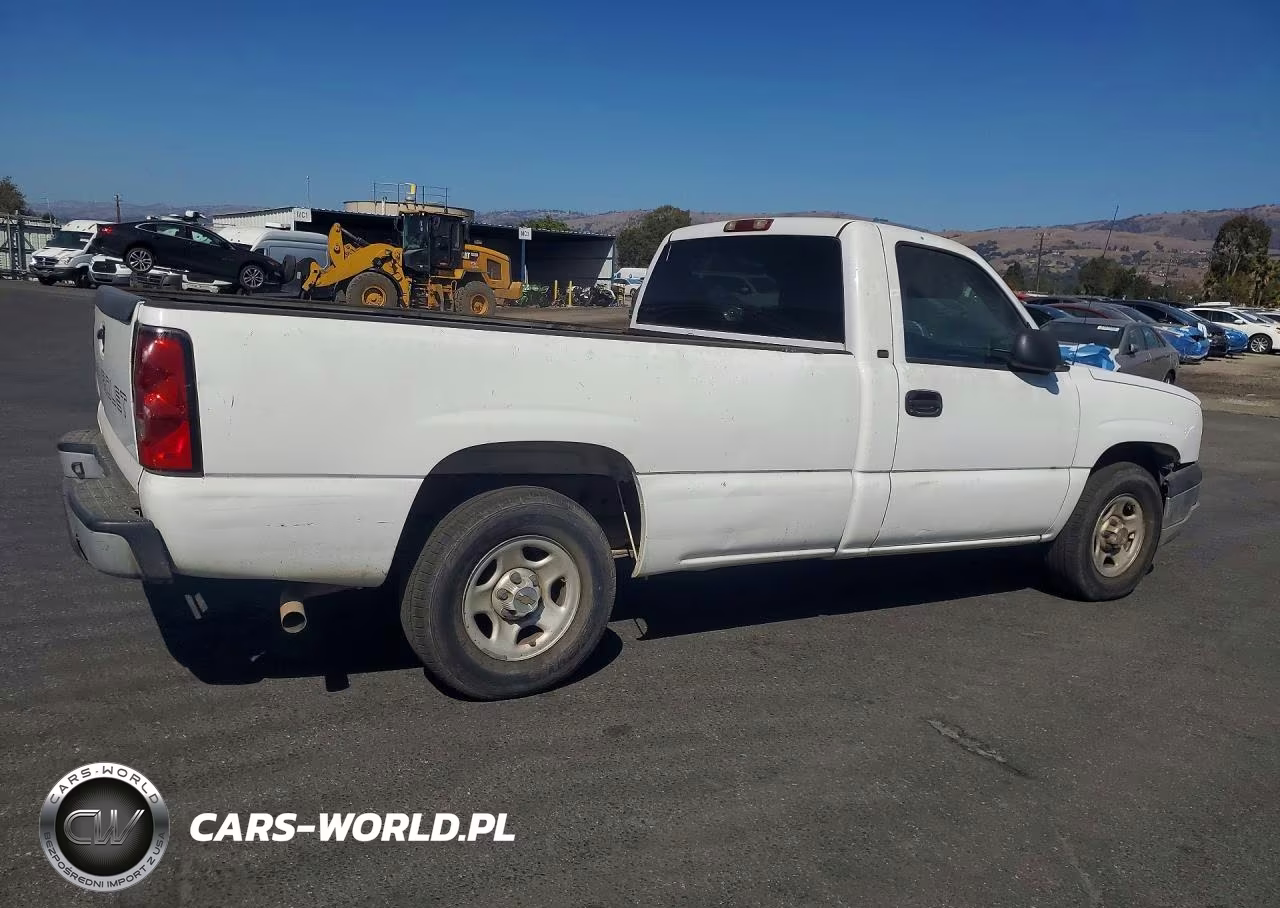 2004 Chevrolet Silverado C1500 VIN:1GCEC14VX4Z136890 - 3