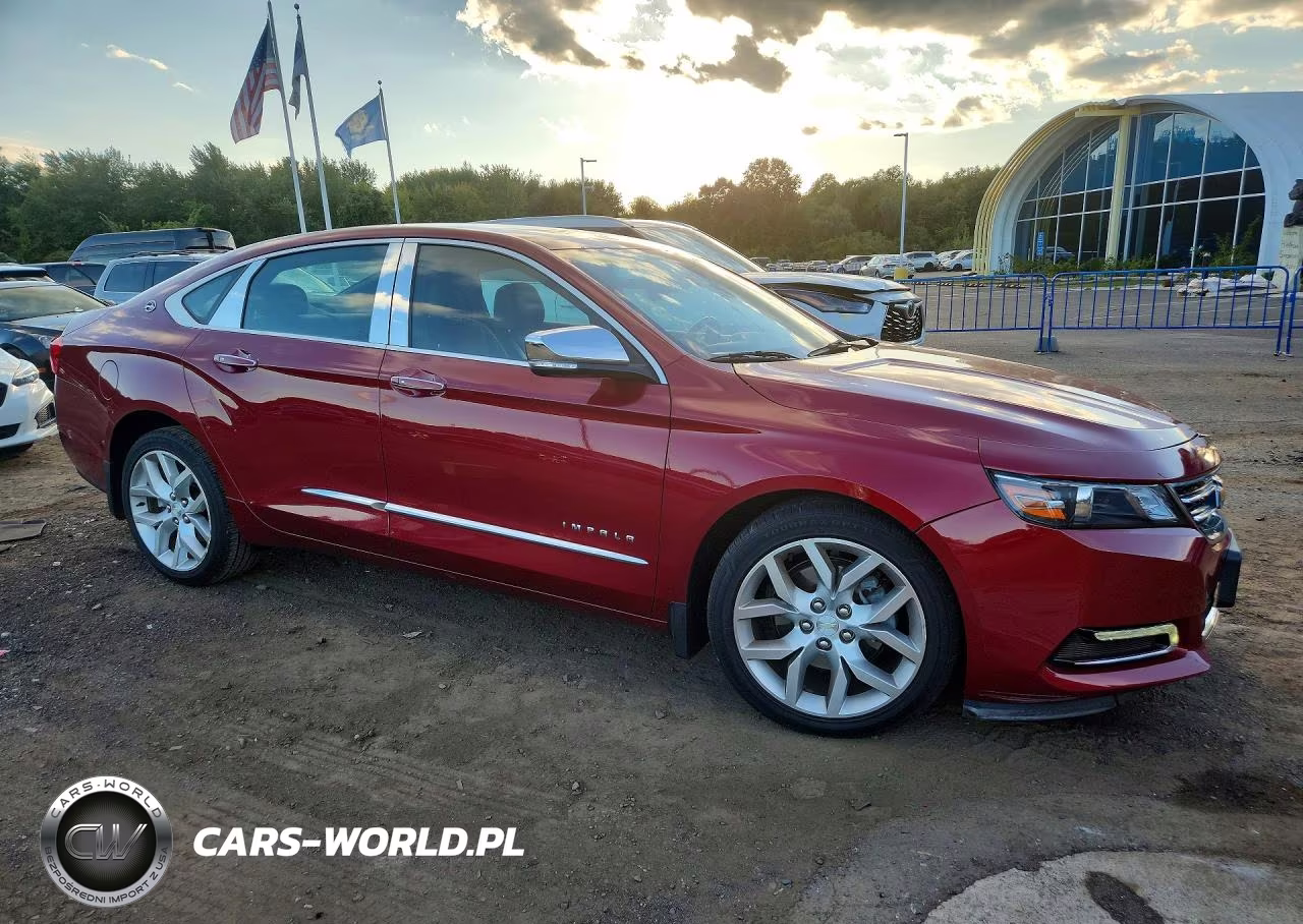 2018 Chevrolet Impala Premier VIN:2G1125S35J9173032 - 4