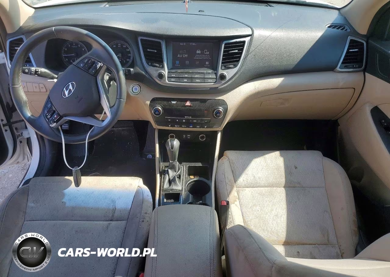 2018 Hyundai Tucson Value VIN:KM8J33A29JU774282 - 8
