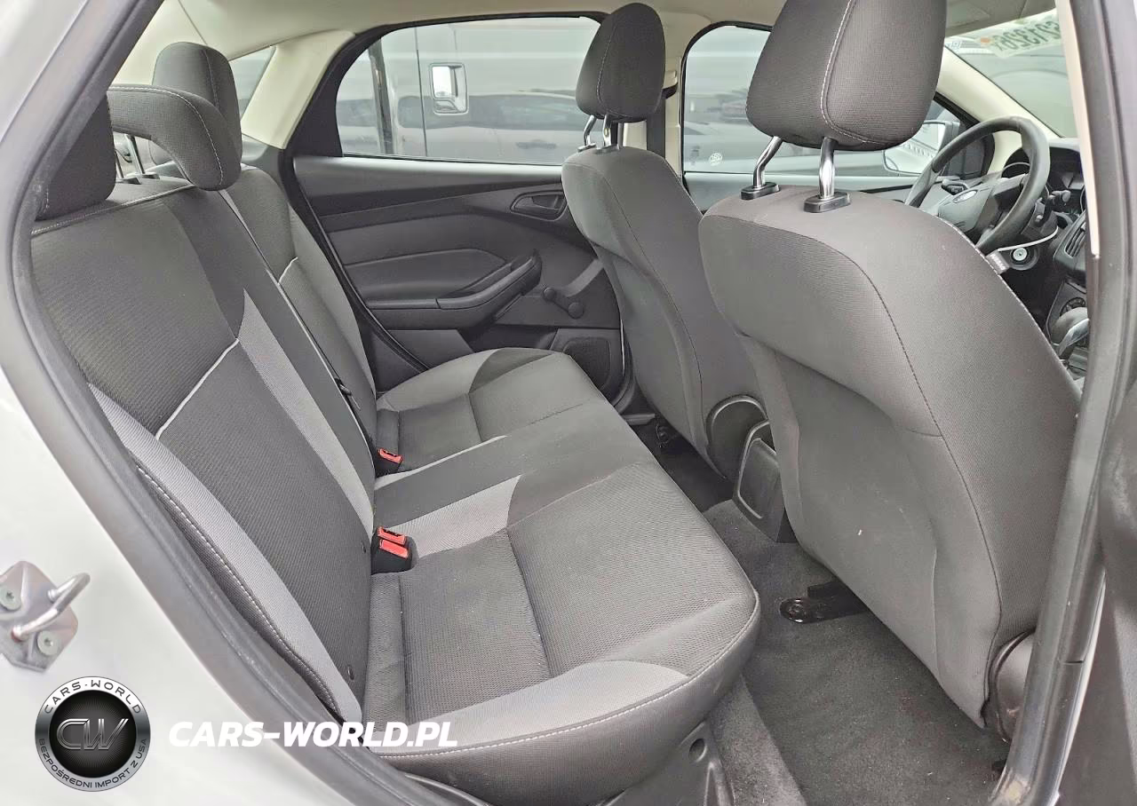 2012 Ford Focus S VIN:1FAHP3E26CL319728 - 10