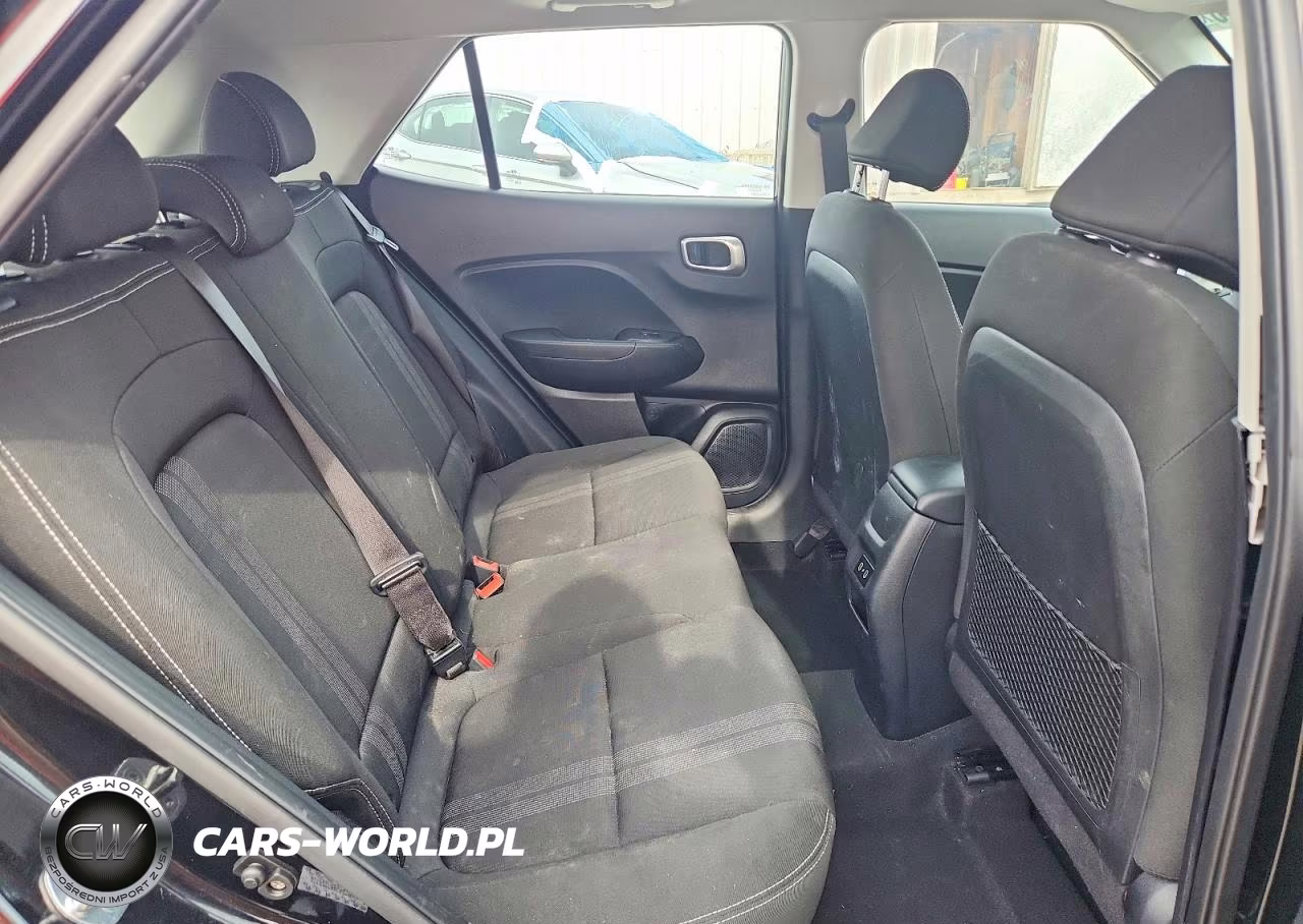 2024 Hyundai Venue Sel VIN:KMHRC8A38RU322120 - 11