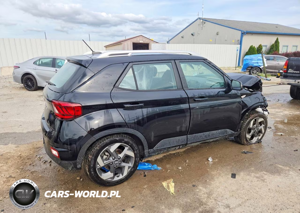 2024 Hyundai Venue Sel VIN:KMHRC8A38RU322120 - 3