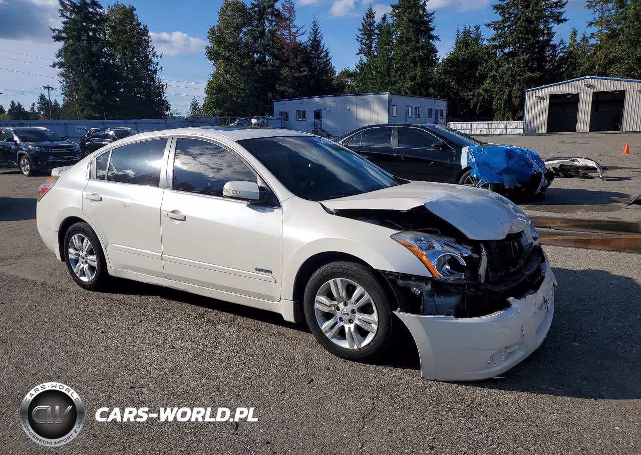 2010 Nissan Altima Hybrid VIN:1N4CL2APXAC100804 - 4