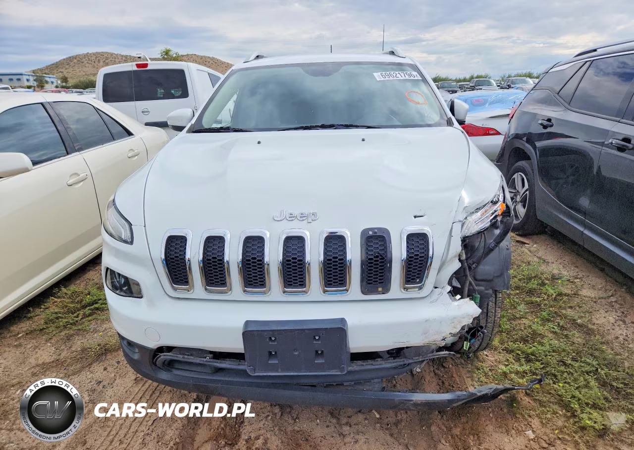 2014 Jeep Cherokee Latitude VIN:1C4PJMCS8EW265365 - 5