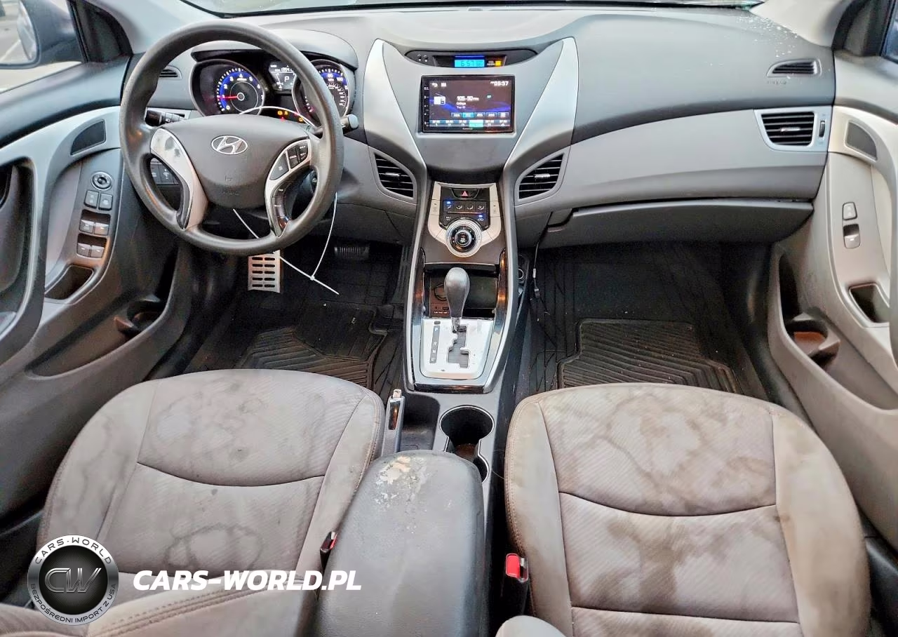 2012 Hyundai 4 D Sedan VIN:5NPDH4AE6CH067236 - 8