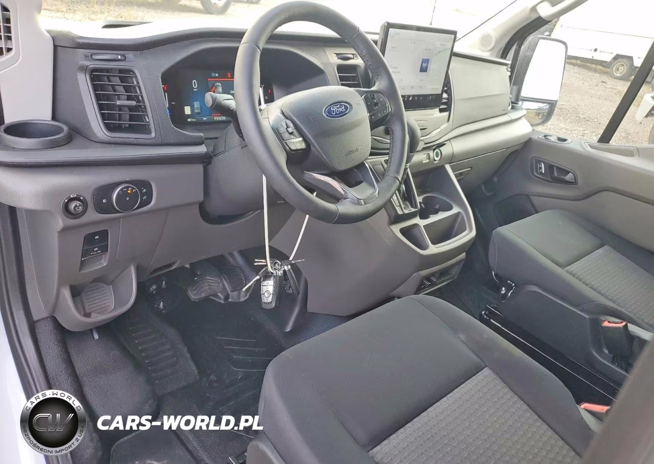 2026 Ford Transit T-250 VIN:1FTBR2CG2TKA21525 - 8