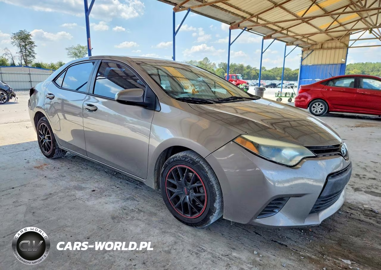 2016 Toyota Corolla Le VIN:2T1BURHE8GC493203 - 4